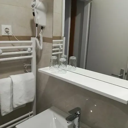 Peric Penzion 3*